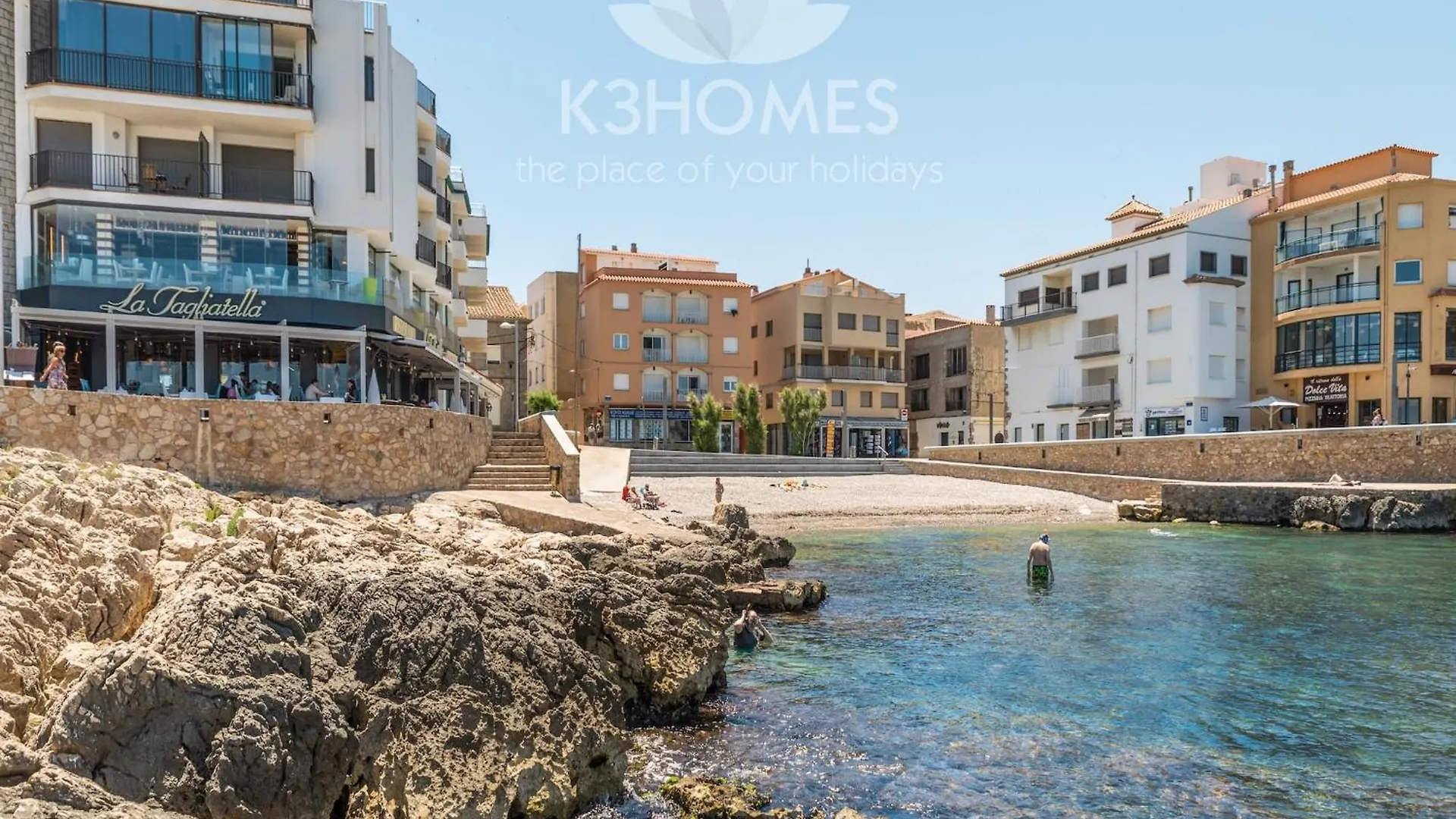 Beautiful Apartment For Six People L'Escala